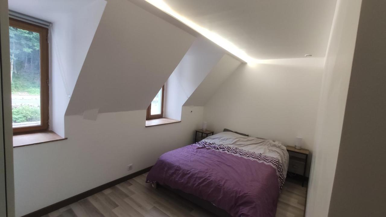 Maison Face A La Dordogne Avec Terrasse La Bourboule Eksteriør billede